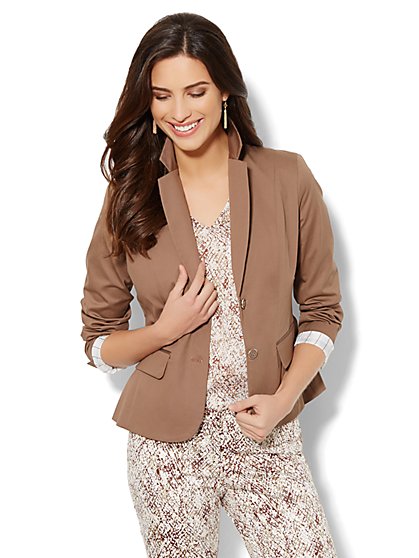 Cheap women clothing stores