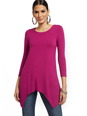 Image of NY&Co Women's Asymmetrical Sharkbite Hem Tunic Top Berryliscious | Size X-Small | Spandex/Rayon