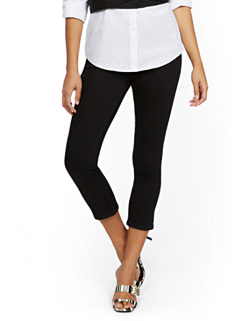 NY&Co Women's Feel-Good High-Waisted No Gap Pull-On Super-Skinny Capri Jeans - Black NY&Co Women's Feel-Good High-Waisted No Gap Pull-On Super-Skinny Capri Jeans - Black