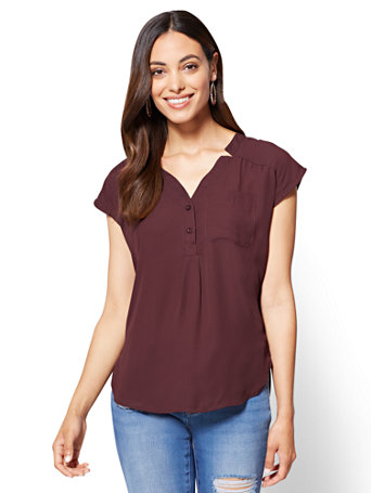Hi-Lo Split-Neck Blouse - Soho Soft Shirt | New York & Company