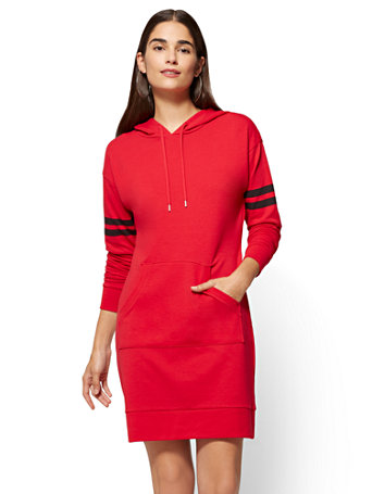 red hooded sweatshirt dress