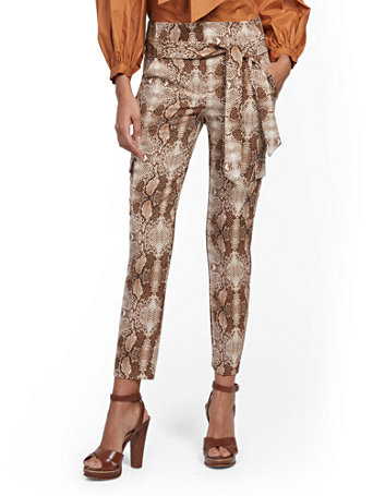 NY&Co Women's Madie Cargo Pants - Snake Print NY&Co Women's Madie Cargo Pants - Snake Print