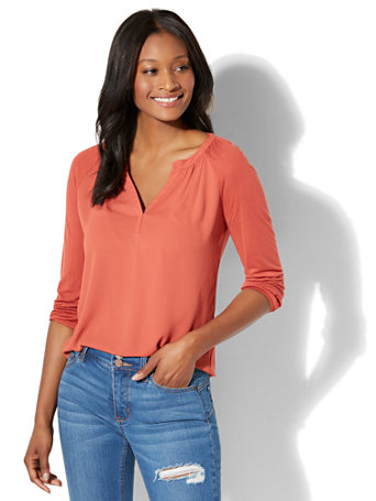 NY&C: Mixed-Fabric Top