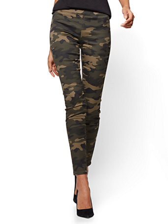 petite camouflage pants