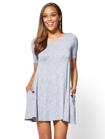 Short-Sleeve Swing Dress - Space Dye | New York & Company