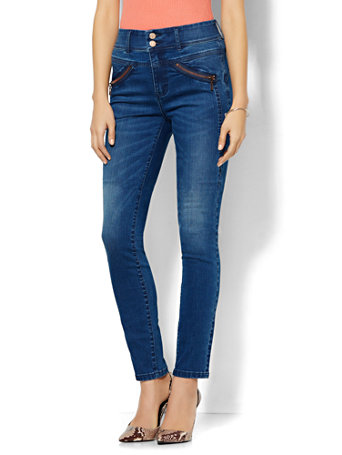 NY&C: Soho Jeans - Jennifer Hudson Ankle Legging - Runway Blue Wash