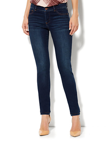 Soho Jeans Legging - Theatrical Blue Wash - New York & Company