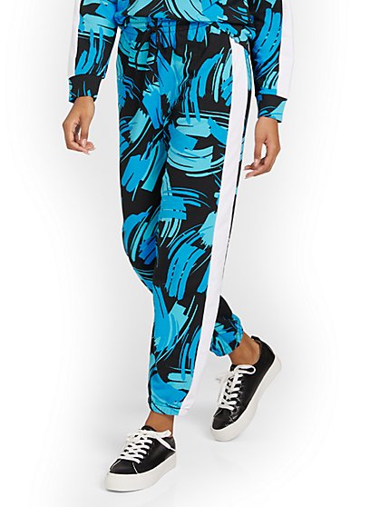 Abstract-Print Striped French Terry Jogger Pant - New York & Company