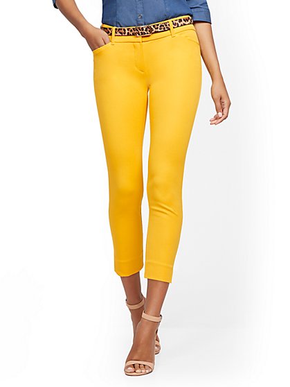 yellow capri trousers