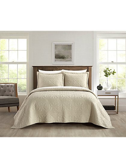 Babe King-Size 3-Piece Quilt Set - NY&C Home - New York & Company