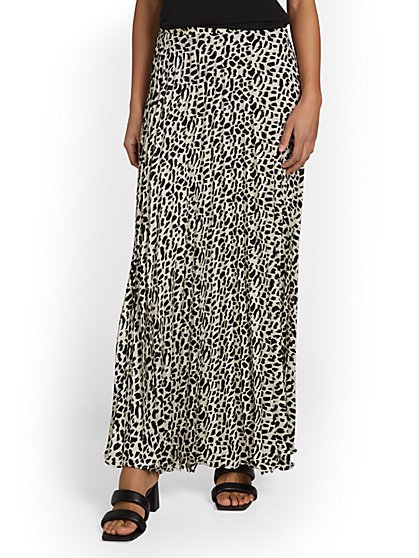 Cheetah-Print Pleated Maxi Skirt - Luxy USA - New York & Company