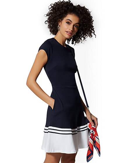 Dresses for Women | New York & Company
