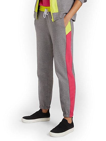 Colorblock French Terry Jogger Pant - New York & Company