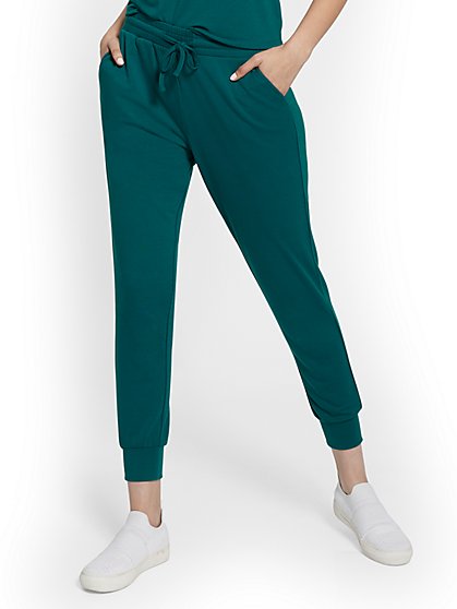 Dreamy French Terry Jogger Pant - New York & Company