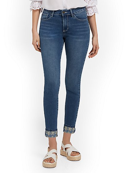 Eyelet-Cuff Skinny Ankle Jeans - New York & Company