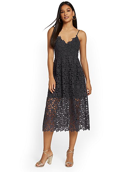 Floral-Lace Midi Dress - ASTR The Label - New York & Company