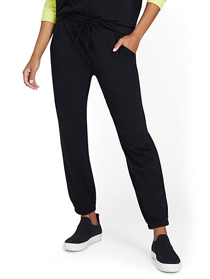 French Terry Jogger Pant - New York & Company