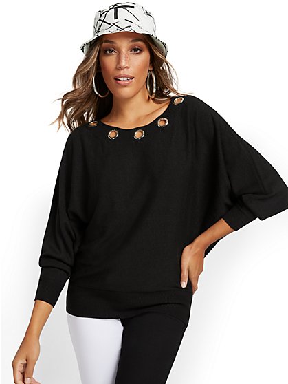 Grommet-Detail Slouchy Pullover Sweater - New York & Company