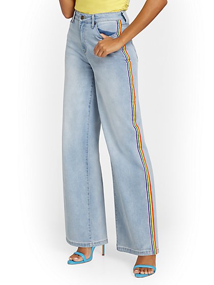 High-Waisted Rainbow-Stripe Wide-Leg Jeans - New York & Company