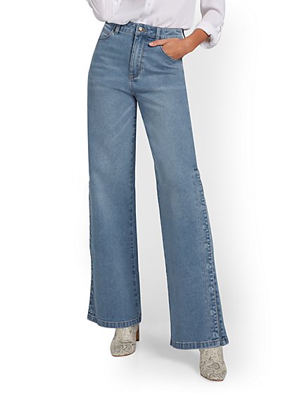 High-Waisted Wide-Leg Jeans - Medium Blue Wash - New York & Company