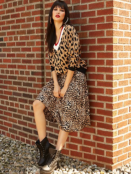Leopard-Print Pleated Skirt - New York & Company