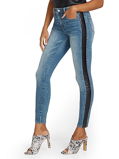 Lexi High-Waisted Super-Skinny Faux-Leather Panel Jeans - Bloomie Wash - New York & Company