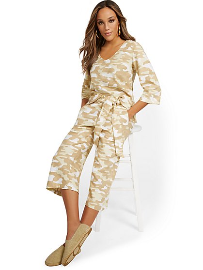 Linen-Blend Camo-Print High-Waisted Paperbag Wide-Leg Capri Pant - New York & Company