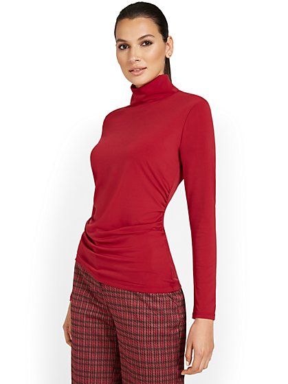 Long-Sleeve Turtleneck Knit Top - New York & Company