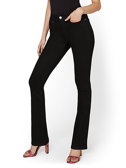 Mya Curvy High-Waisted Bootcut Jeans - Black - New York & Company