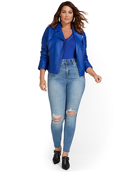 Mya Curvy Ultra High-Waisted Super-Skinny Boost Jeans - Lindsay Wash - New York & Company