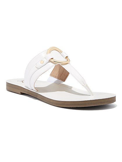 new york and company flip flops