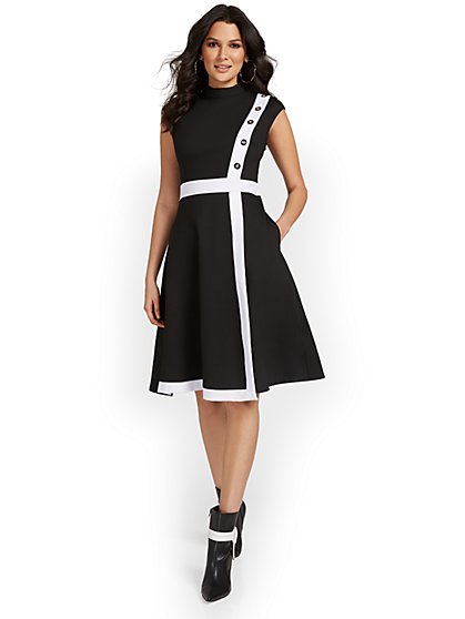 Petite Contrast Flare Dress - Superflex - New York & Company