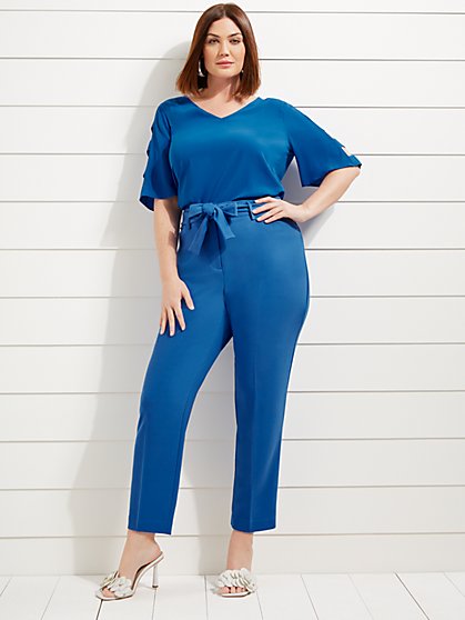 Petite High-Waisted Curvy-Fit Ankle Pant - Premium Stretch - New York & Company