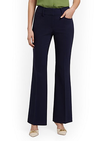 Petite High-Waisted Curvy-Fit Bootcut Pant - Premium Stretch - New York & Company