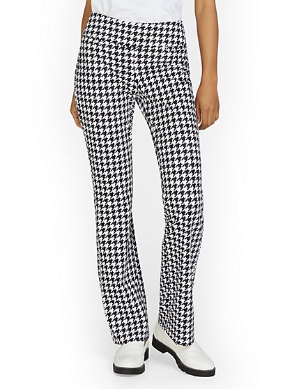 Petite Pull-On Houndstooth Bootcut Ponte Pant - Superflex - New York & Company