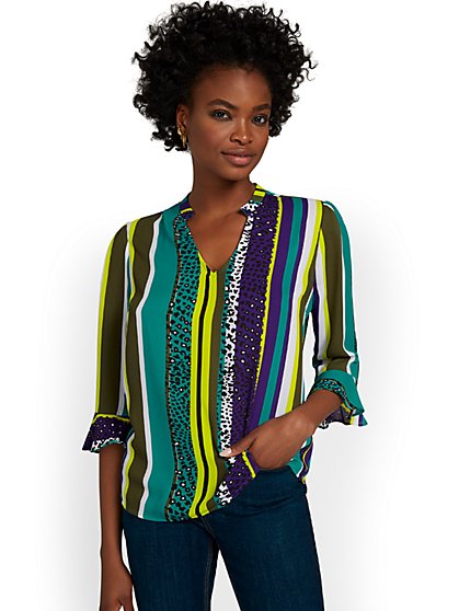 Printed V-Neck Bell-Sleeve Top - New York & Company