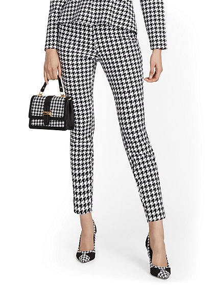 Pull-On Houndstooth Ankle Ponte Pant - Superflex - New York & Company