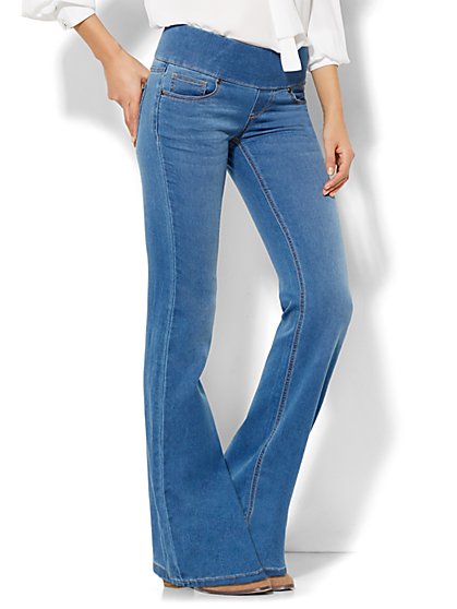 Bootcut Jeans for Women - New York and Company