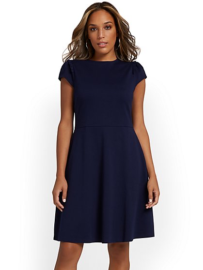 Tall Puff-Sleeve Flare Dress - City Knits - New York & Company