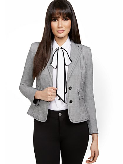 womens corporate suits